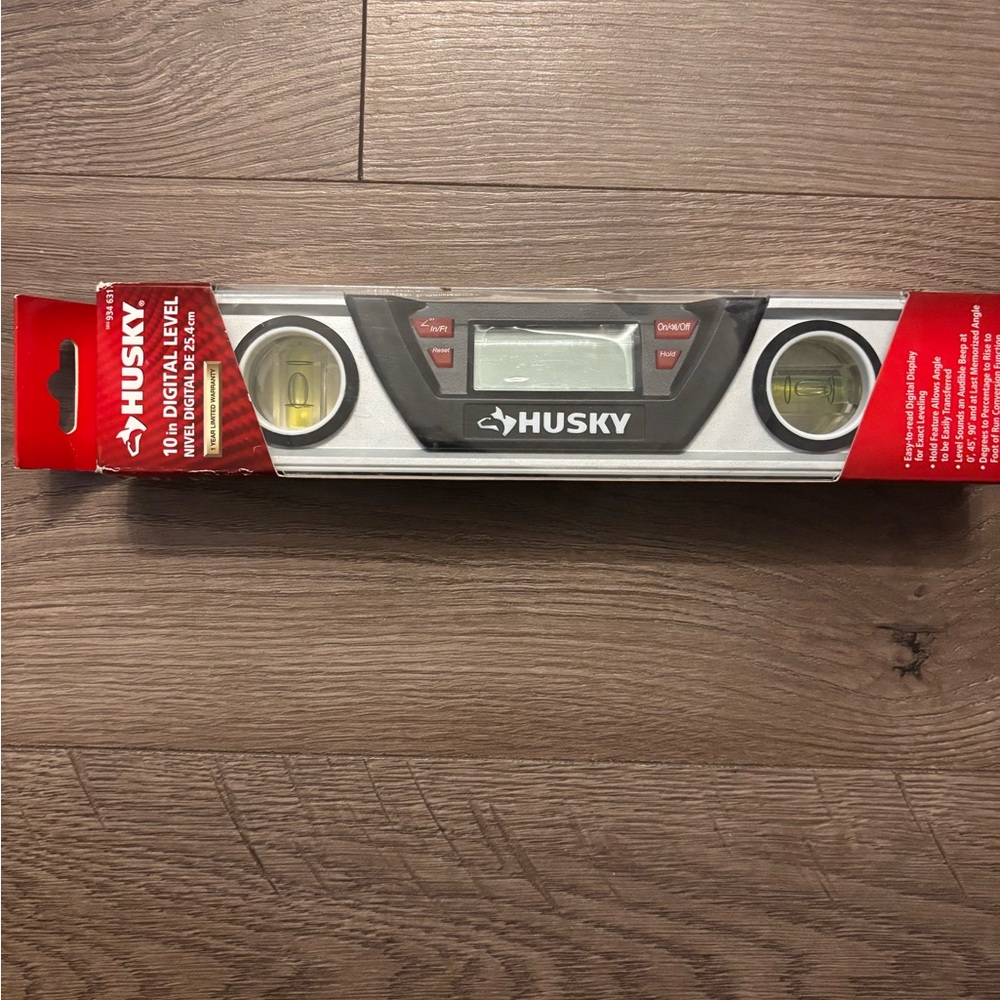 NEW Husky 10 in. Multi-Function Standard Digital Level (THD9403)